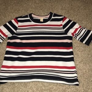 A forever 21 sweater